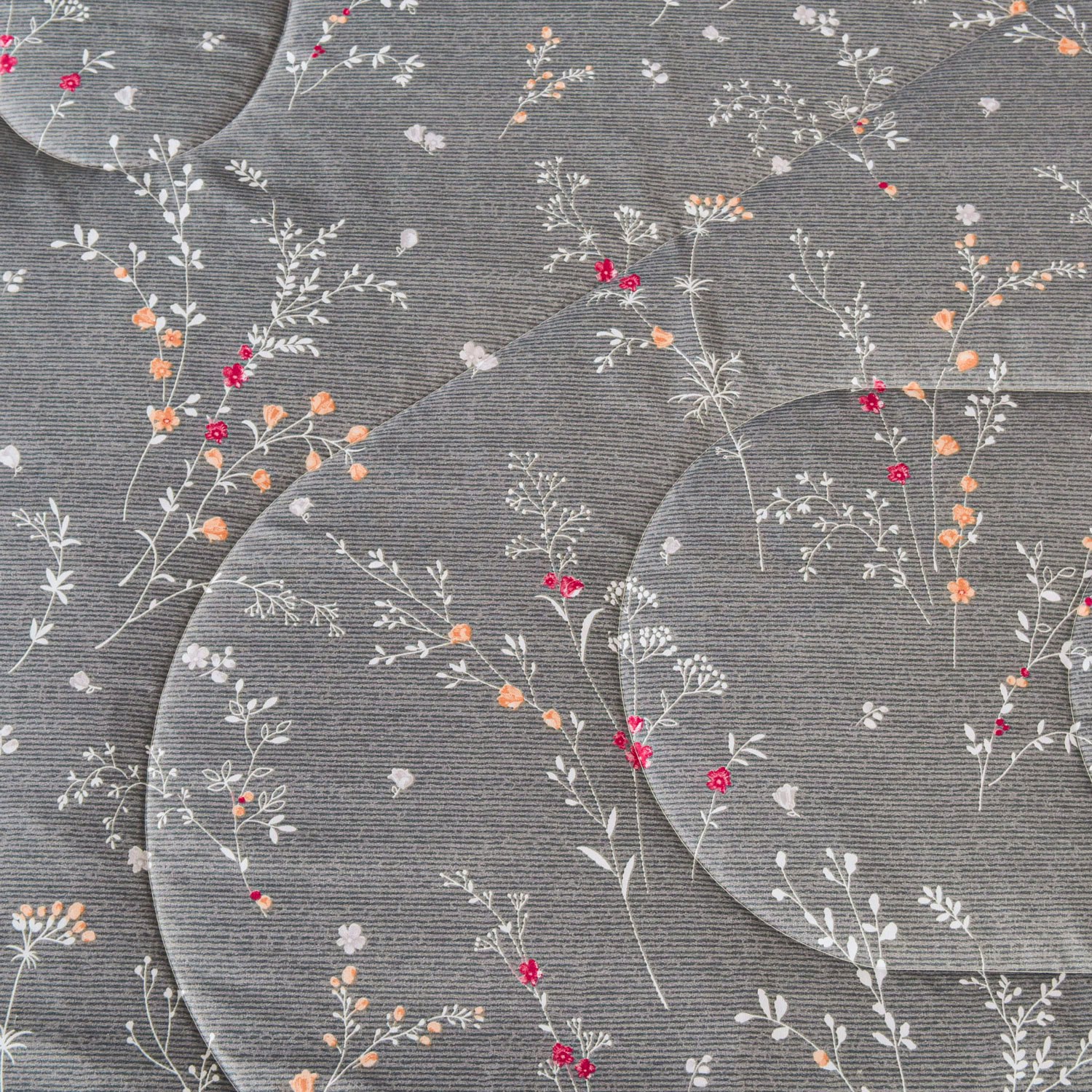 dekbed en overtrek in 1 Sara - grijs - bloemen - 140x200 - 160x220 - 200x200 - 240x220